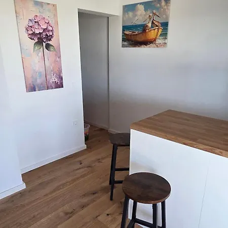 Jonke Apartman *
