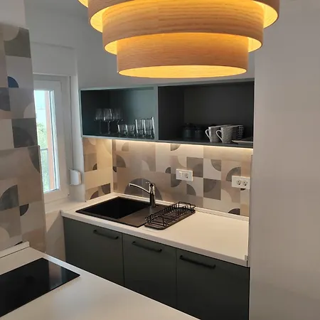 Jonke アパート マンドレ